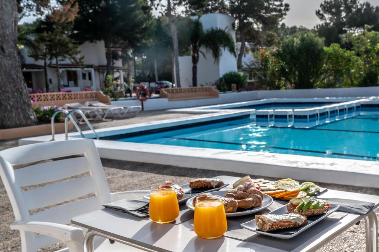 Bungalows Es Pins - Emar Hotels Плая Мигхорн Екстериор снимка