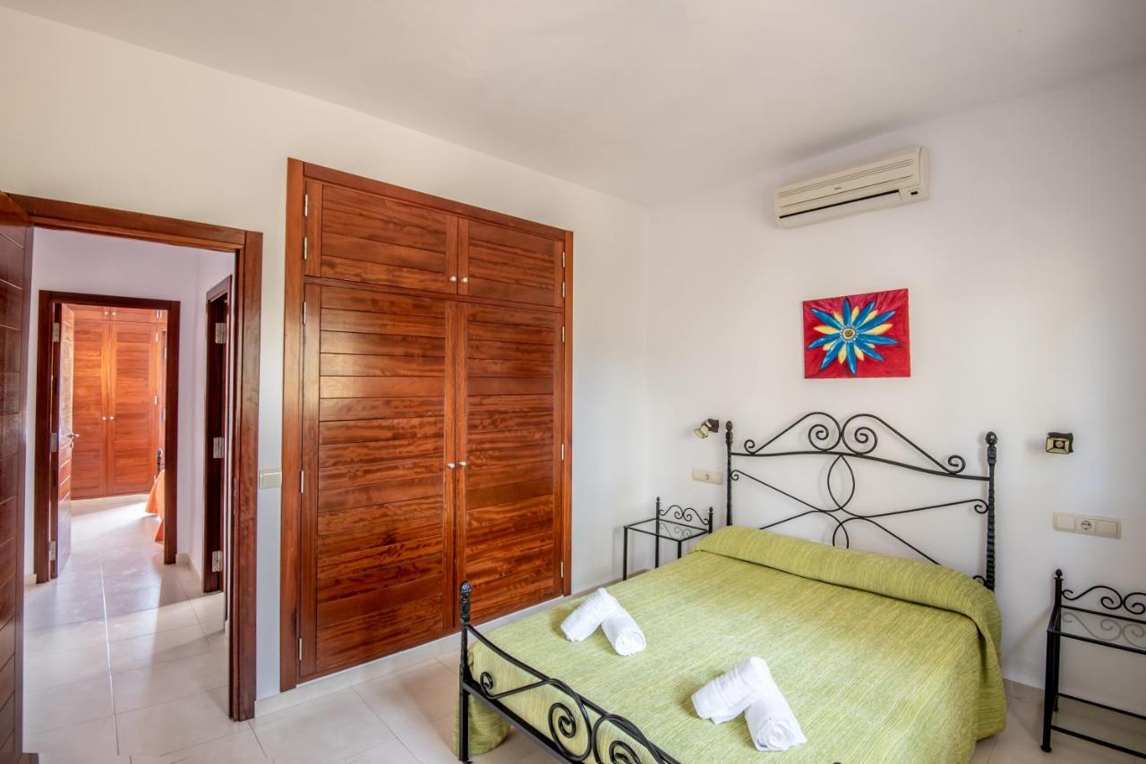 Bungalows Es Pins - Emar Hotels Плая Мигхорн Екстериор снимка