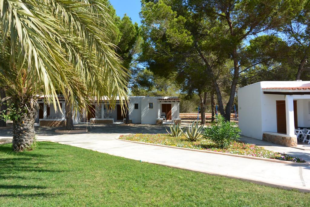 Bungalows Es Pins - Emar Hotels Плая Мигхорн Екстериор снимка