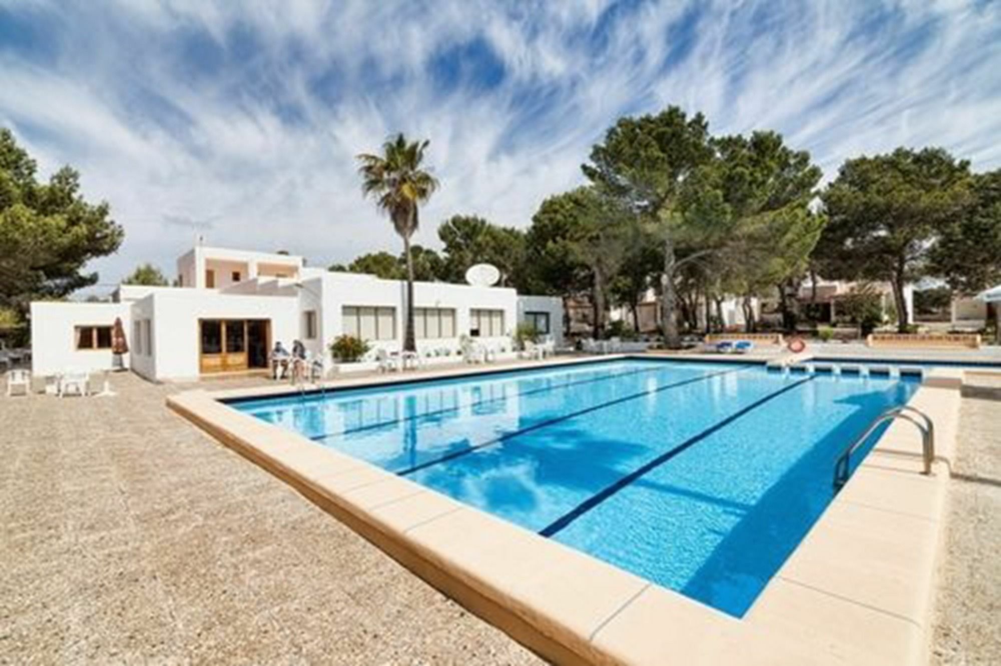 Bungalows Es Pins - Emar Hotels Плая Мигхорн Екстериор снимка